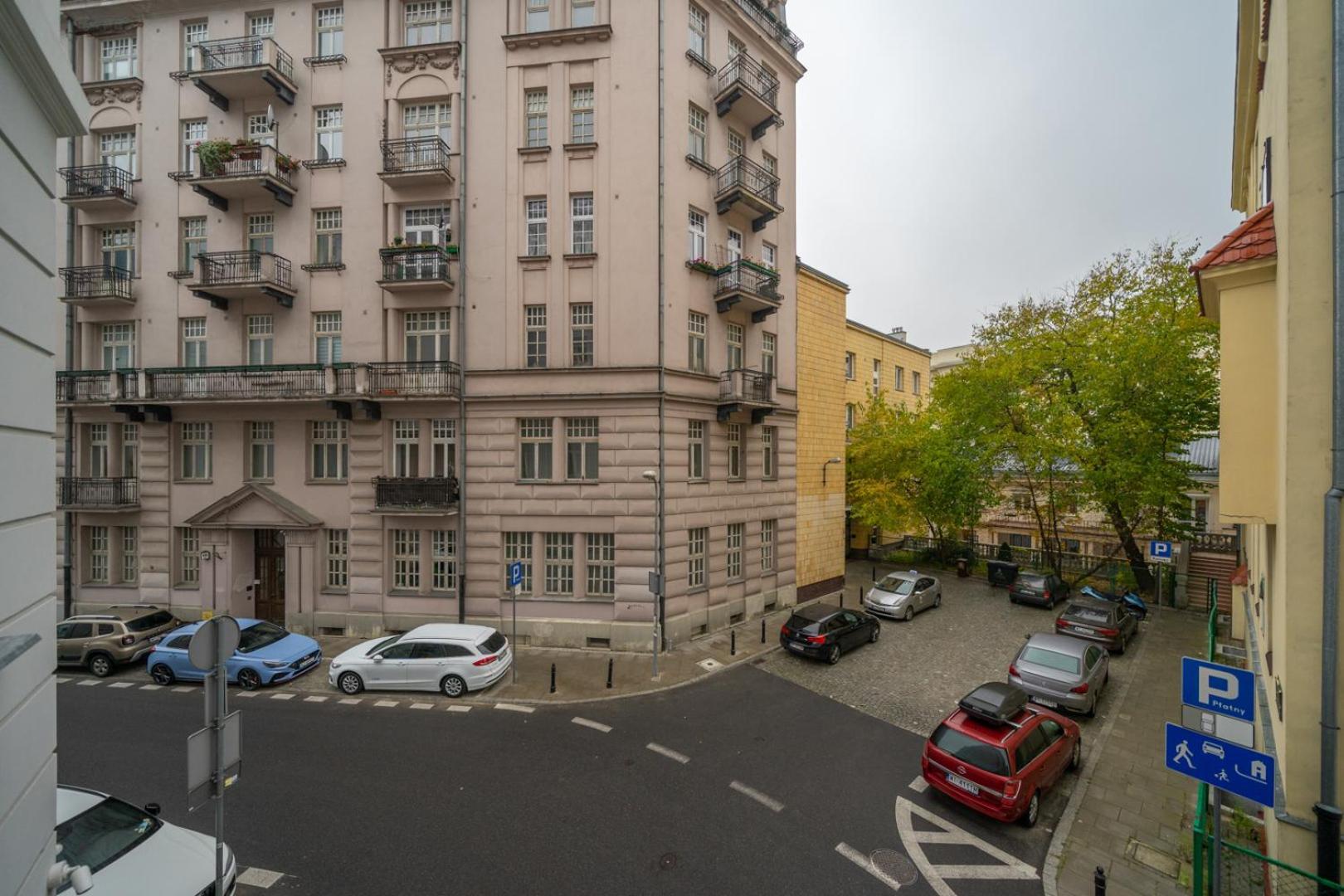 Apartament Polna - Balcony, Workspace, Location - By Rentujemy