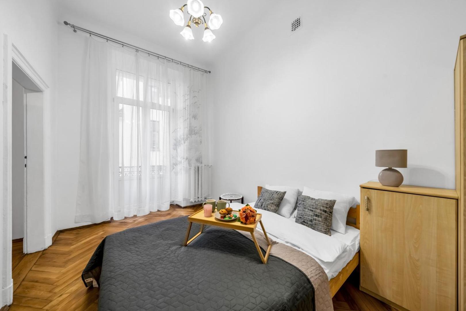 Apartament Polna - Balcony, Workspace, Location - By Rentujemy *